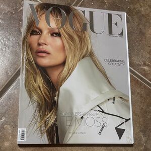Vogue Magazine Hong Kong Kate Moss cover & photo layout March 2021 collectible
